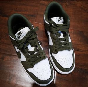 Women's Nike Dunk Olive